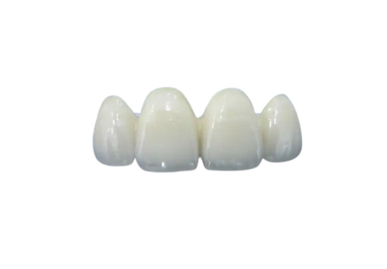 Corona dentaria di biossido di zirconio altamente biocompatibile meno resistenza all'abrasione sensibile