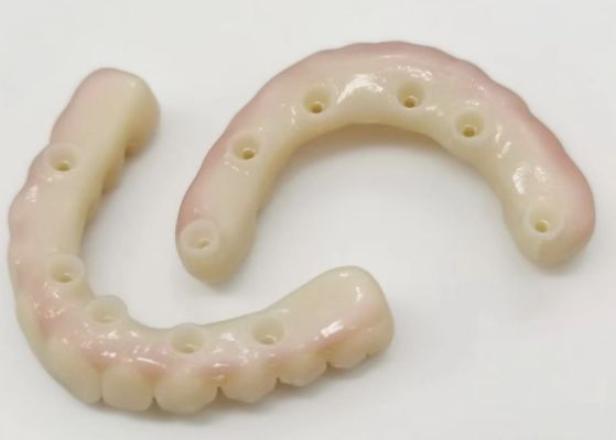 CAD CAM Dental Zirconia tutto acceso