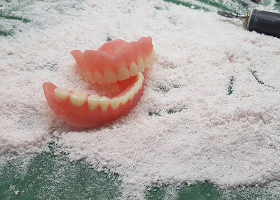 Modelli dentari di Digital dell'OEM del laboratorio dentario di gomma di superficie liscio della protesi dentaria