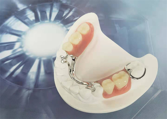 Cocr Chrome ha fuso durezza pulita facile della corona dentaria smontabile la forte